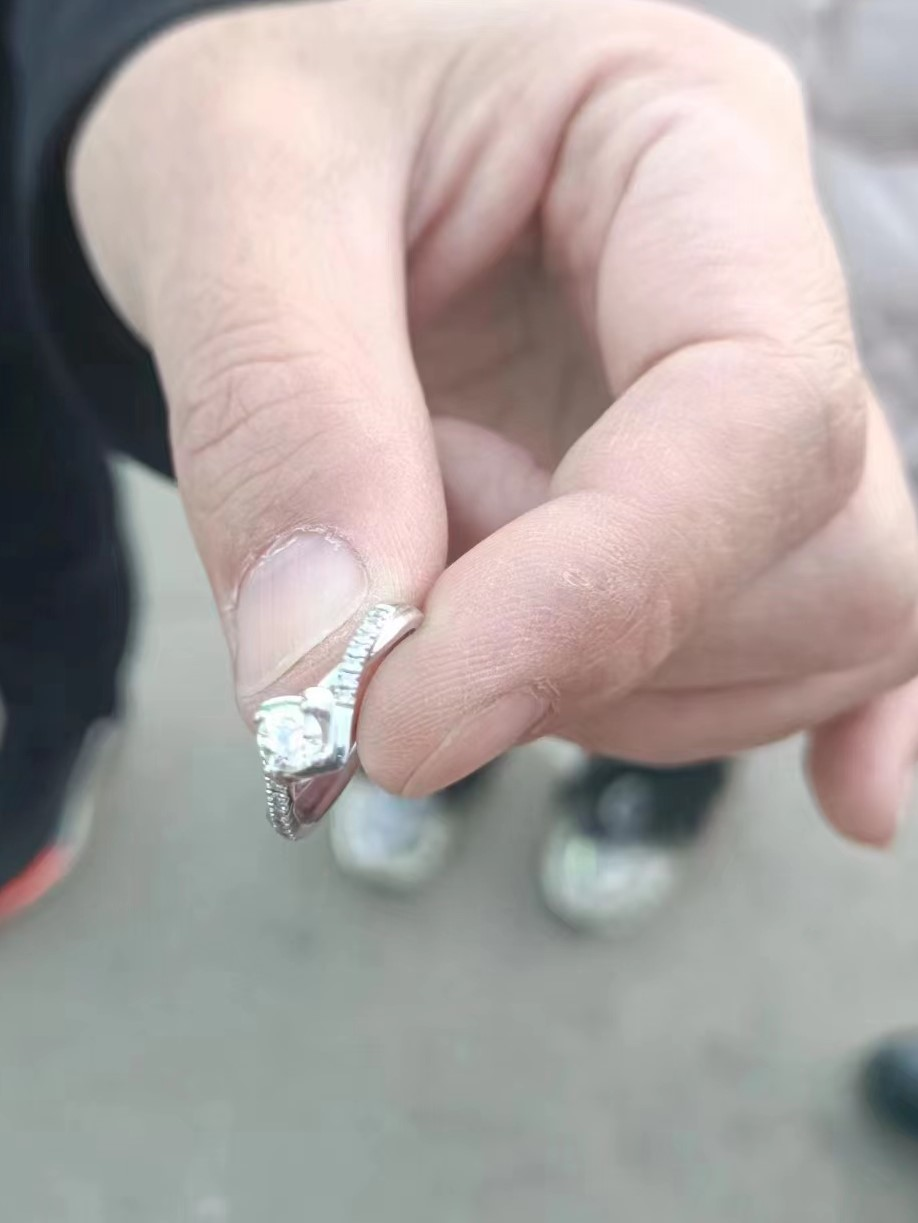 C:\Users\86183\Desktop\圖片1.png C:\Users\86183\Desktop\圖片1.png