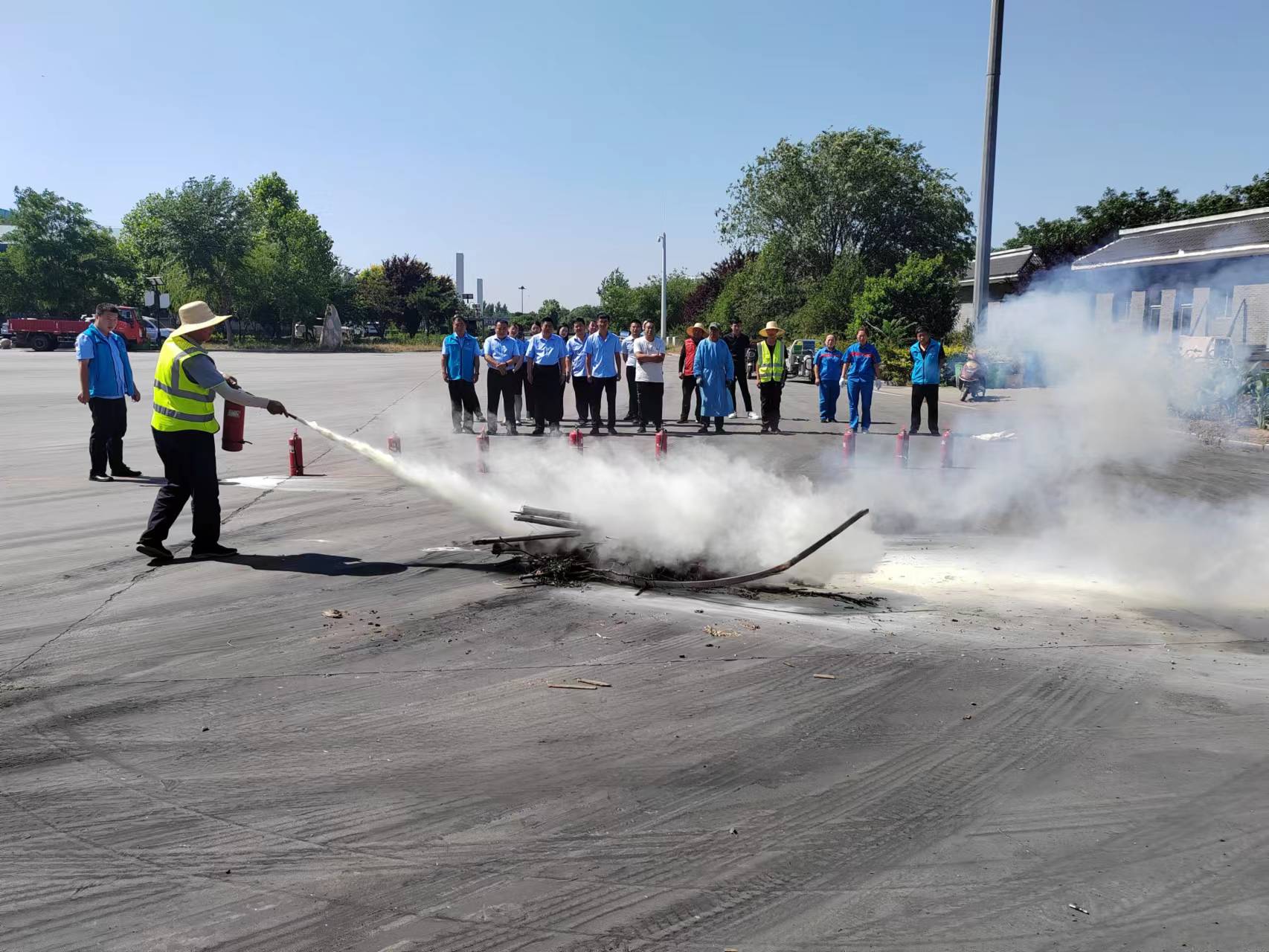 C:\Users\86183\Desktop\62ff5087a7b10beb70109cc1aa64cbc.jpg C:\Users\86183\Desktop\62ff5087a7b10beb70109cc1aa64cbc.jpg